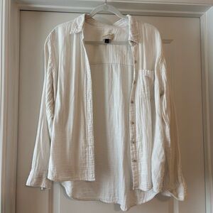 Universal Thread White Muslin Button Up Shirt